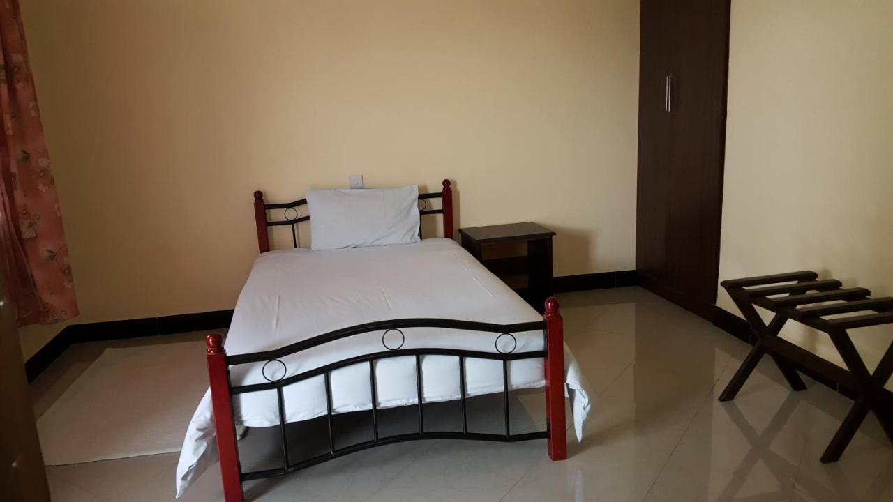 Kilimanjaro Country House โมชิ ภายนอก รูปภาพ